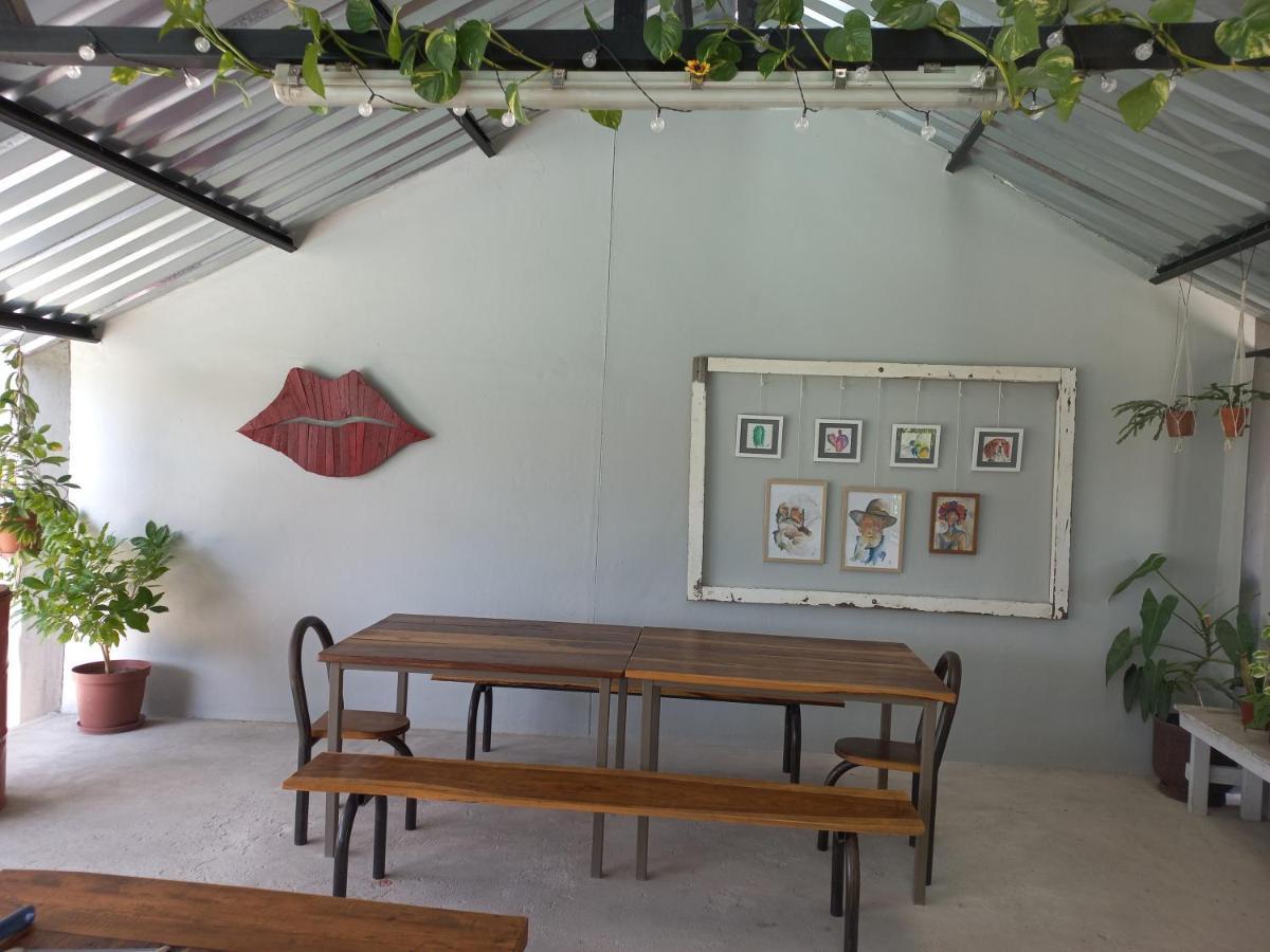 Urban Farm Haus Guesthouse Rundu Ngoại thất bức ảnh
